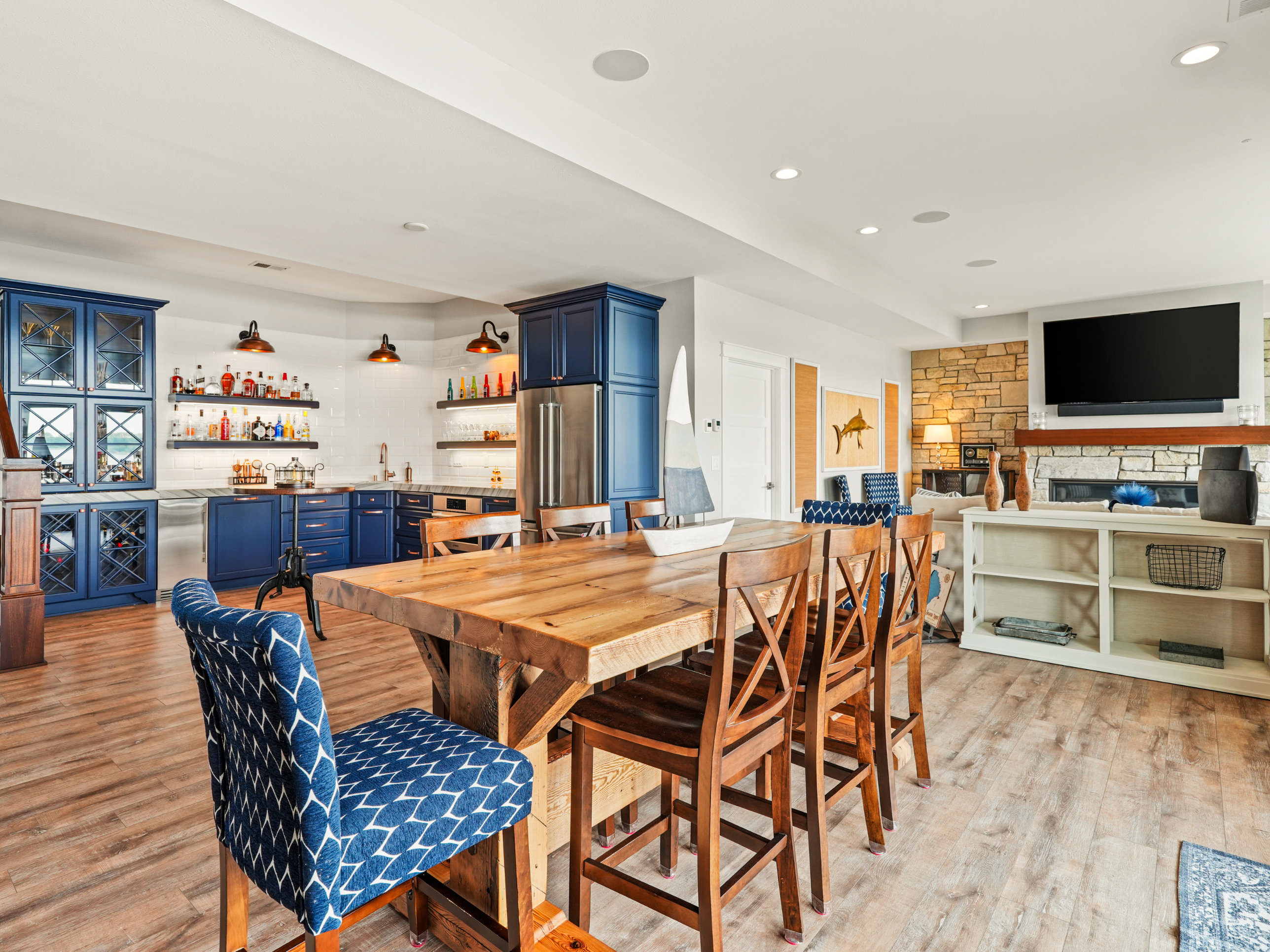 remodel house contractor